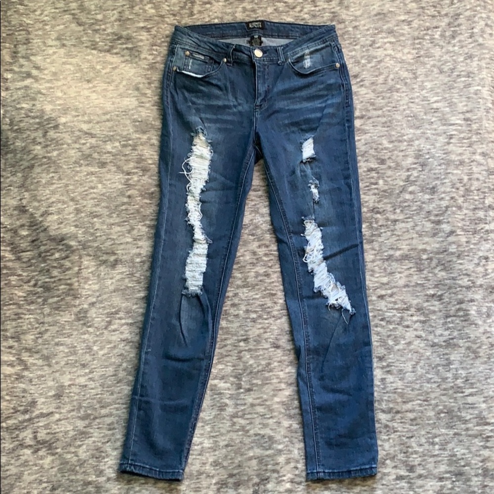 Distressed Celebrity Pink Skinny Jeans